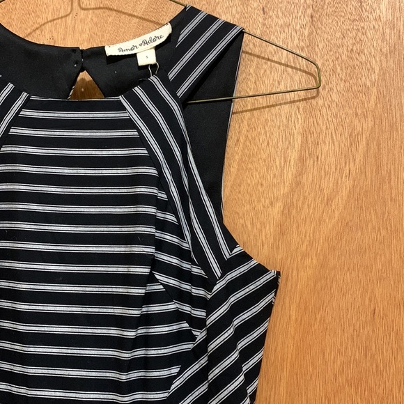 Women Dresses (2) Two Amor Adore - Picture 6 of 9